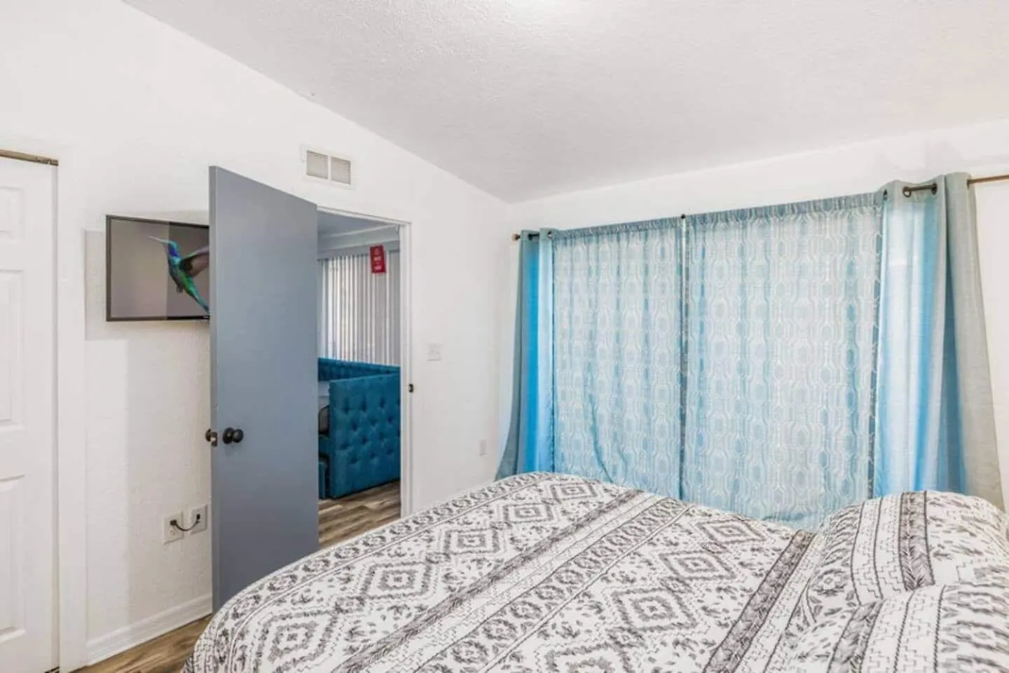 1Br W Workspace Sleeps 4 Pets Welcome Orlando Casa de Férias